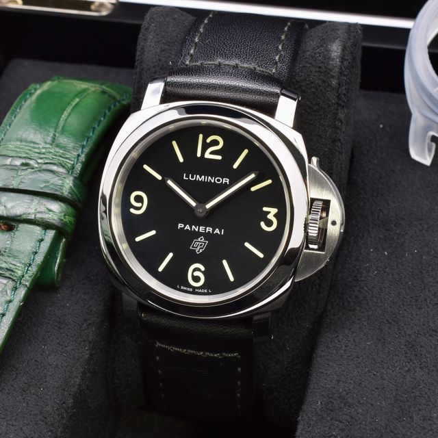 Panerai Luminor Base PAM01000 Image 5